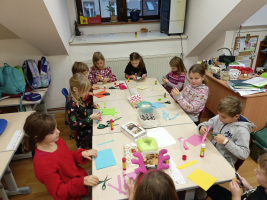 Společná výroba řetězu na stromek