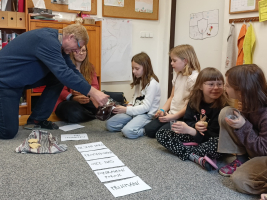 Bohoslužba oběti (ochutnávka vinného moštu)