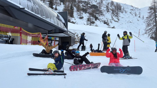 Lyžařské a snowboardové kurzy 2026