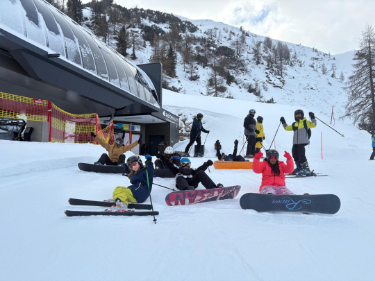 Lyžařské a snowboardové kurzy 2026