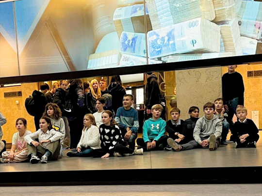 Na návštěvě v ČNB a v divadle Minor (5. třída)