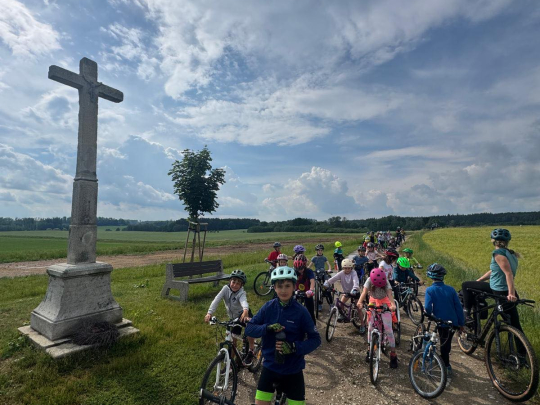 Roseč u JH (1. - 3. třída)